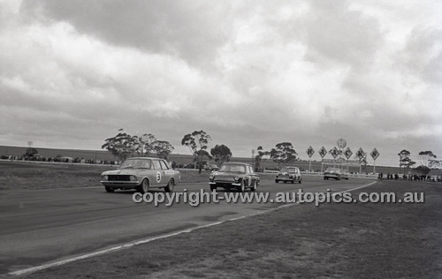 Calder 1966 - Photographer Peter D'Abbs - Code 66-PD-C-081