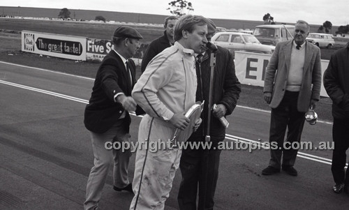 Calder 1966 - Photographer Peter D'Abbs - Code 66-PD-C-091