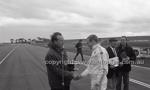 Calder 1966 - Photographer Peter D'Abbs - Code 66-PD-C-092