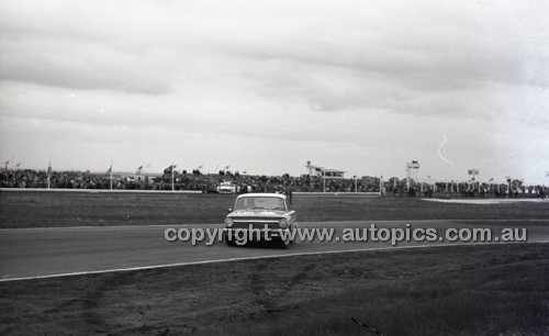 Calder 1966 - Photographer Peter D'Abbs - Code 66-PD-C-170