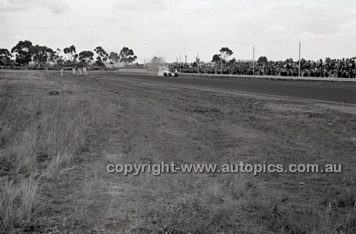 Calder 1966 - Photographer Peter D'Abbs - Code 66-PD-C-16166-1-002