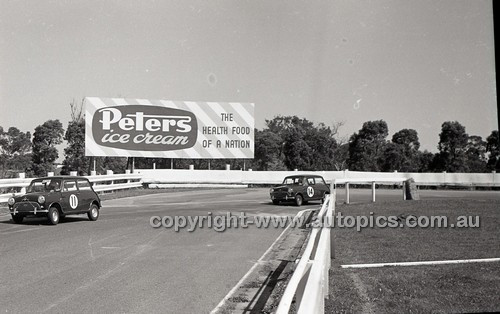 Calder 1967 - Photographer Peter D'Abbs - Code 67-PD-C15167-1-041