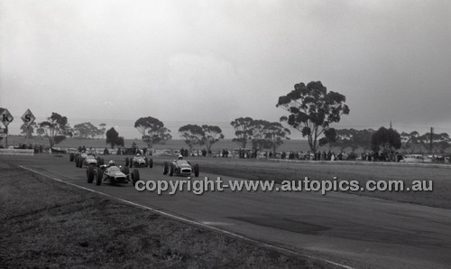 Calder 1967 - Photographer Peter D'Abbs - Code 67-PD-C15167-116