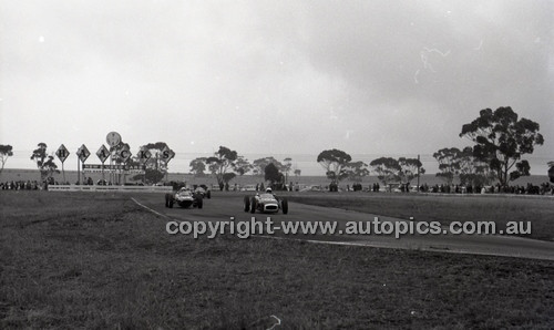 Calder 1967 - Photographer Peter D'Abbs - Code 67-PD-C15167-118