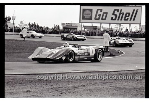 Calder 1969 - Photographer Peter D'Abbs - Code 69-PD-C17869-048