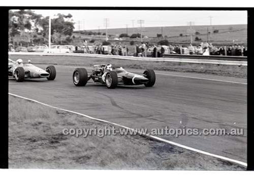 Calder 1969 - Photographer Peter D'Abbs - Code 69-PD-C17869-050