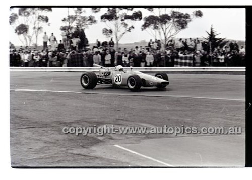 Calder 1969 - Photographer Peter D'Abbs - Code 69-PD-C17869-070