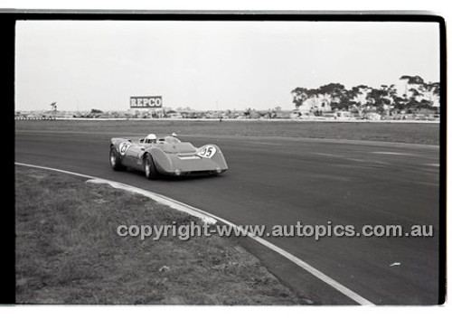 Calder 1969 - Photographer Peter D'Abbs - Code 69-PD-C17869-201