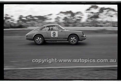 Calder 1969 - Photographer Peter D'Abbs - Code 69-PD-C17869-222