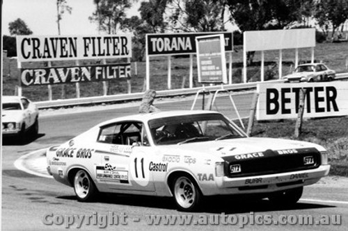 73722 - D. West / B. Brown - Bathurst 1973 - Valiant Charger