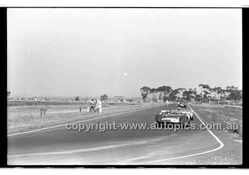 Calder 1969 - Photographer Peter D'Abbs - Code 69-PD-C19169-109