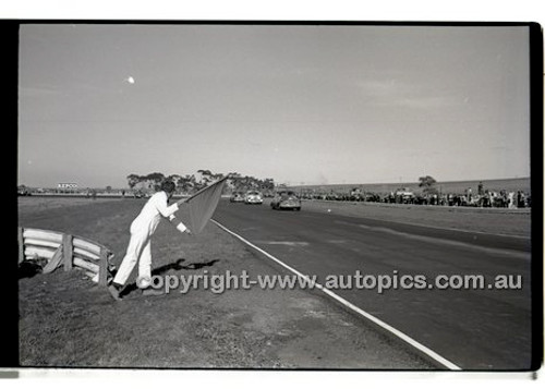 Calder 1969 - Photographer Peter D'Abbs - Code 69-PD-C19169-309