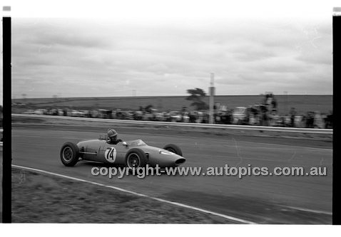 Calder 1969 - Photographer Peter D'Abbs - Code 69-PD-C23369-142