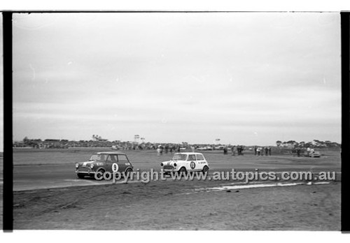 Calder 1969 - Photographer Peter D'Abbs - Code 69-PD-C23369-155