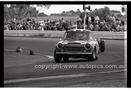 Calder 1969 - Photographer Peter D'Abbs - Code 69-PD-C191069-015