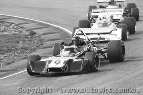 73501 - Peter Brock Birrana 273/Hart - G. Lawrence Surtees/Hart - Amaroo 1973