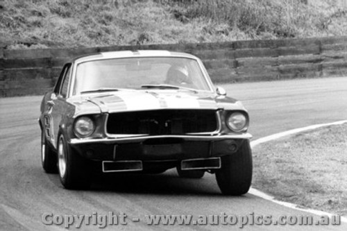 68058 - Fred Gibson Mustang - Catalina Park Katoomba 1968