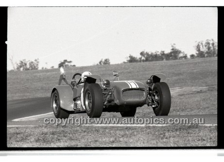 Oran Park 29th June 1969 - Code 69-OP29669-386