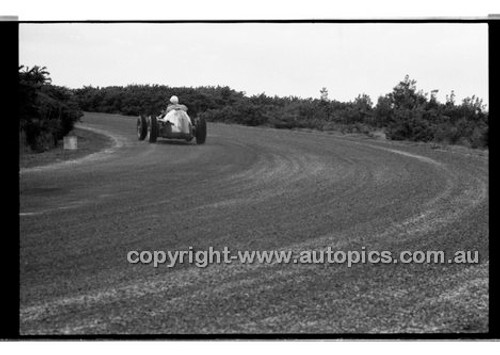 Phillip Island - 27th October 1957 - Code 57-PD-P271057-060