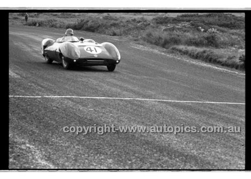 Phillip Island - 27th October 1957 - Code 57-PD-P271057-061