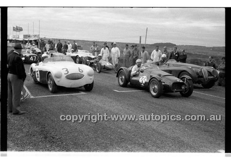 Phillip Island - 22nd April 1957 - Code 57-PD-P22457-053