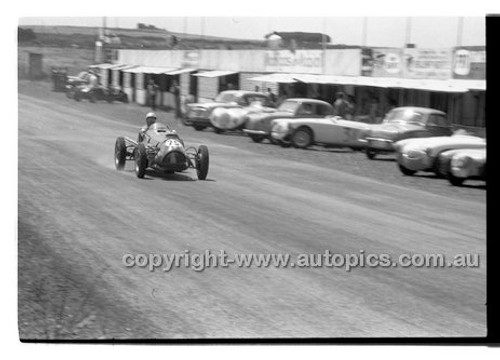 Phillip Island - 26th December 1957 - Code 57-PD-P261257-007