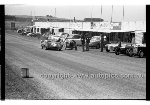 Phillip Island - 26th December 1957 - Code 57-PD-P261257-011