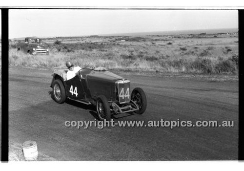 Phillip Island - 1958 - Code 58-PD-PI-58-009