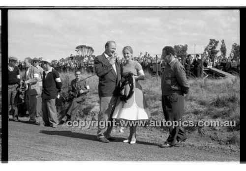 Phillip Island - 1958 - Code 58-PD-PI-58-056