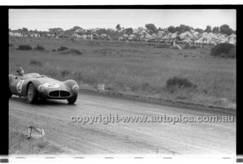 Phillip Island - 1958 - 58-PD-PJan 58-026