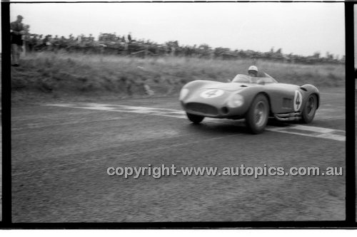 Phillip Island - 1958 - 58-PD-PJan 58-038