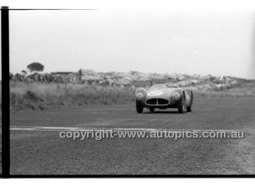 Phillip Island - 1958 - 58-PD-PJan 58-064