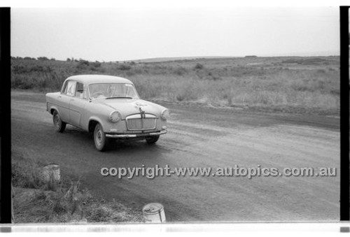 Phillip Island - 1958 - 58-PD-PJan 58-072