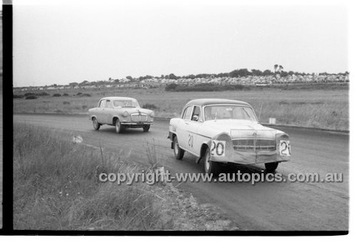 Phillip Island - 1958 - 58-PD-PJan 58-094