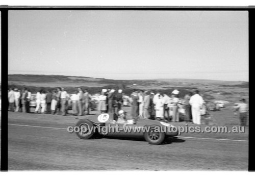 Phillip Island - 26th December 1958 - 58-PD-PI261258-016