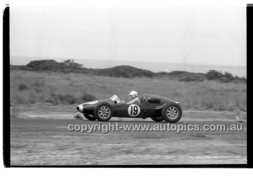 Phillip Island - 26th December 1958 - 58-PD-PI261258-035