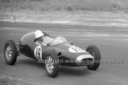 Phillip Island - 26th December 1958 - 58-PD-PI261258-046