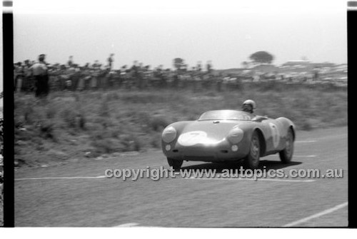 Phillip Island - 26th December 1958 - 58-PD-PI261258-091