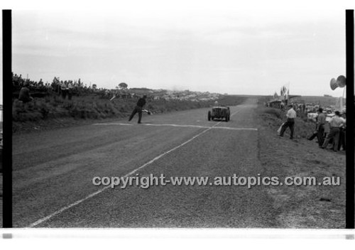 Phillip Island - 30th March  1959 - 59-PD-PI30359-027