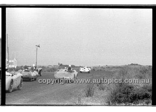 Phillip Island - 30th March  1959 - 59-PD-PI30359-039
