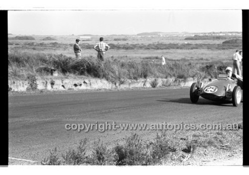 Phillip Island - 30th March  1959 - 59-PD-PI30359-058