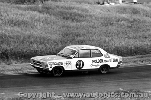 71060  -  Colin Bond - Holden Torana LC XU1 - Phillip Island 1971