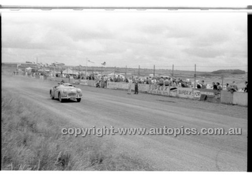 Phillip Island - 13th December  1959 - 59-PD-PI231259-070