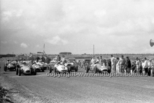 Phillip Island - 13th December  1959 - 59-PD-PI231259-168