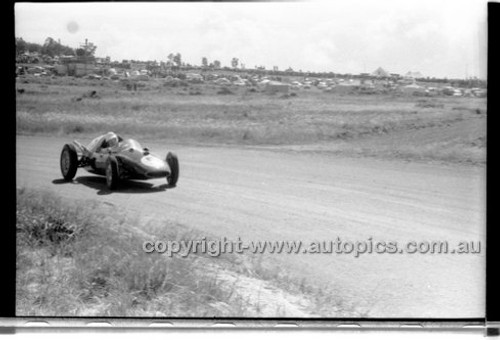 Phillip Island - 13th December  1959 - 59-PD-PI231259-171