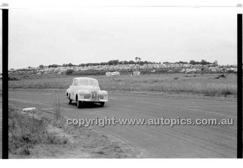 Phillip Island - 13th December  1959 - 59-PD-PI231259-251