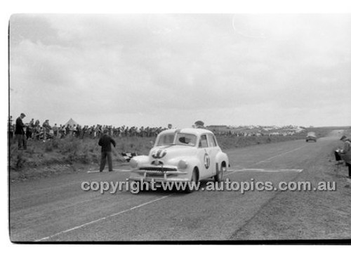 Phillip Island - 25th October  1959 - 59-PD-PI251059-013