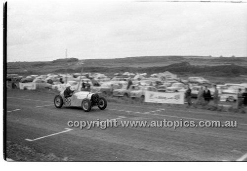 A. Tyrell, Austin 7 - Phillip Island - 25th October  1959 - 59-PD-PI251059-019