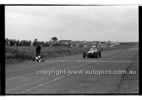 Phillip Island - 25th October  1959 - 59-PD-PI251059-032