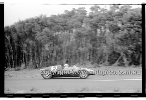 Phillip Island - 25th October  1959 - 59-PD-PI251059-063